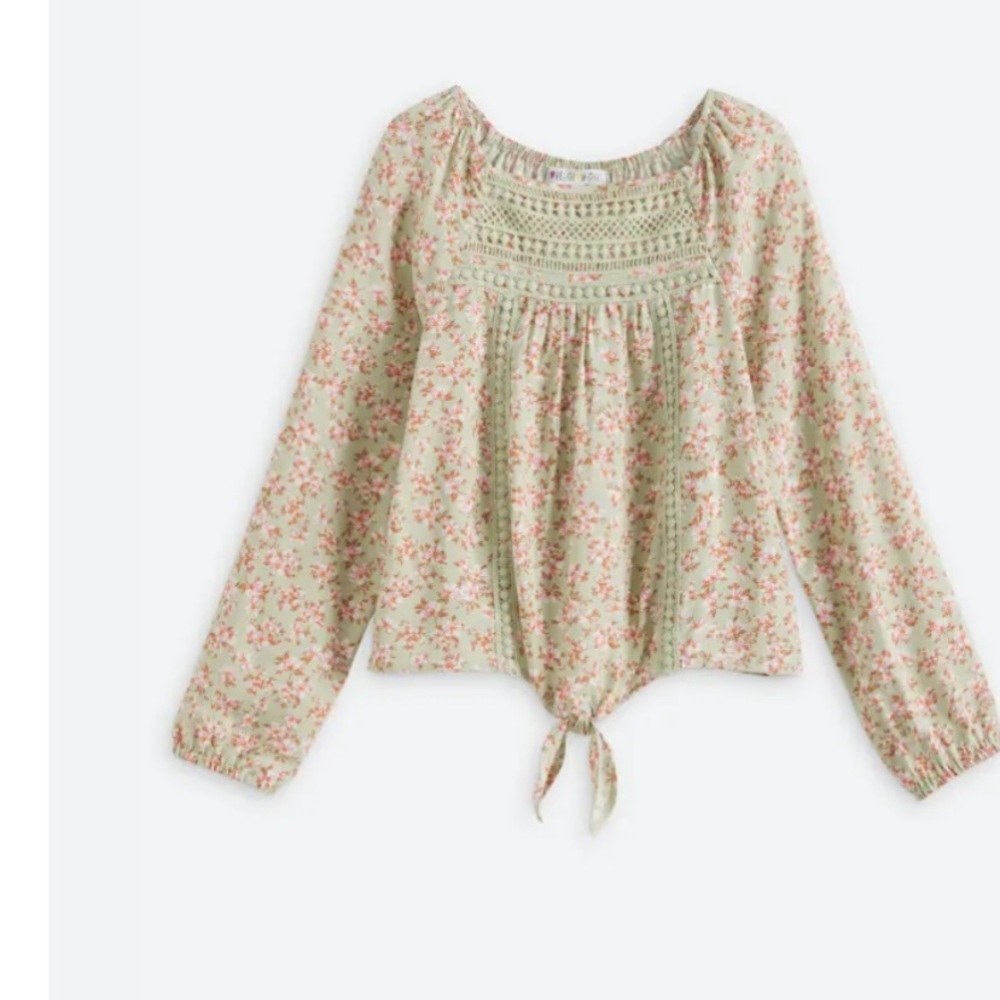 NWT Bohemian Tie Front Lace Detail Shirt - Picture 2 of 2